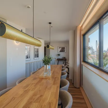 Stylish City Stay With Balcony Porto