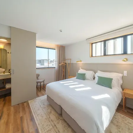 Apartment Feel Firmeza Coworking & Flat 4 *